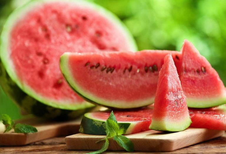 Why We Should Eat More Watermelon and Health Benefit