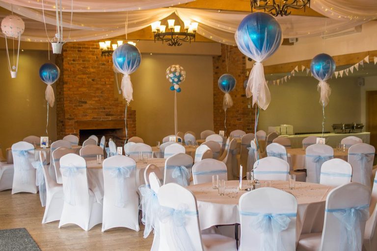 20 Stunning Chair Covers for Event
